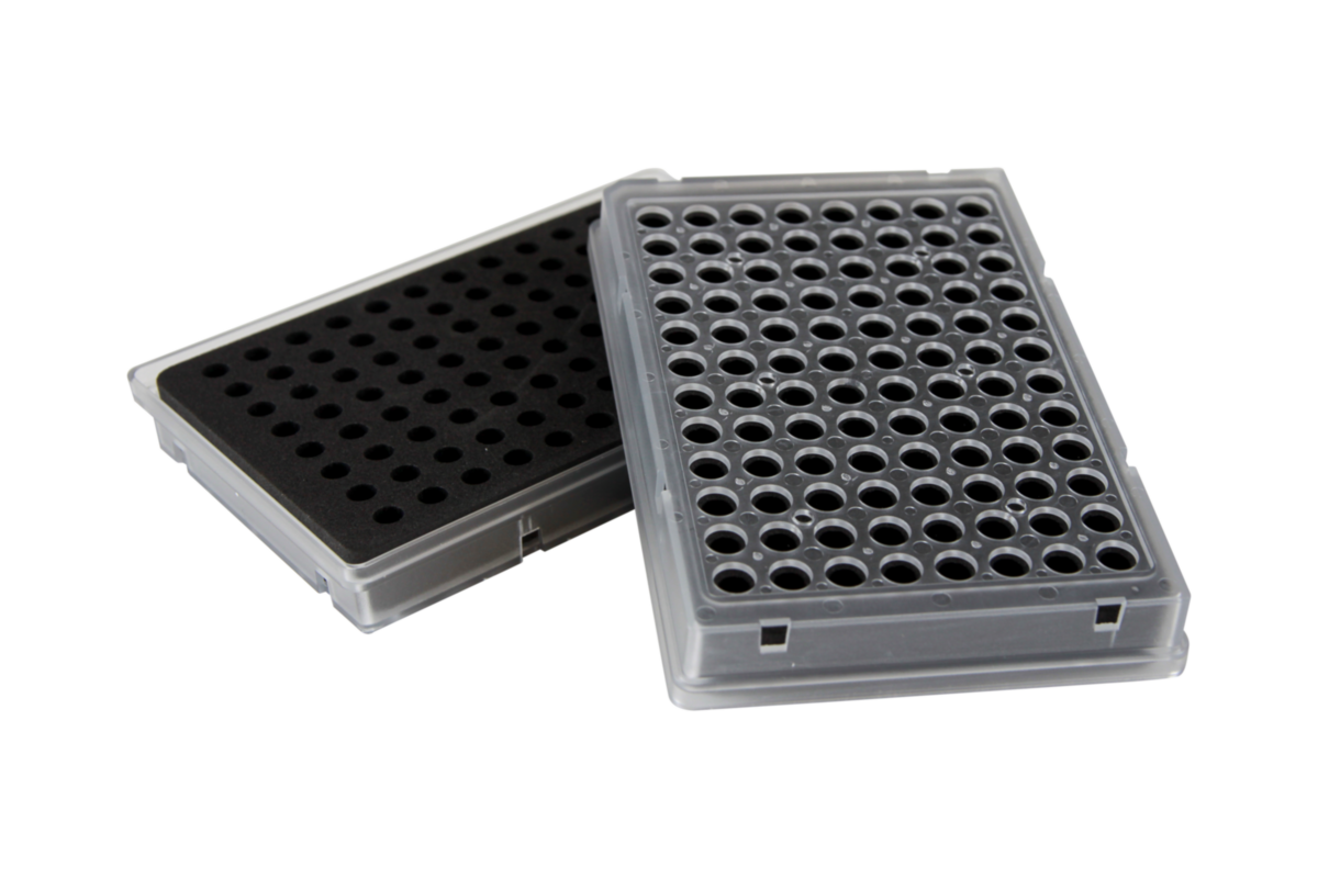 Adapter for 1/2 plates, strips and tube